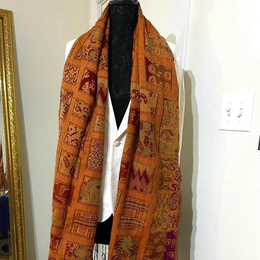 100% oversized wool scarf